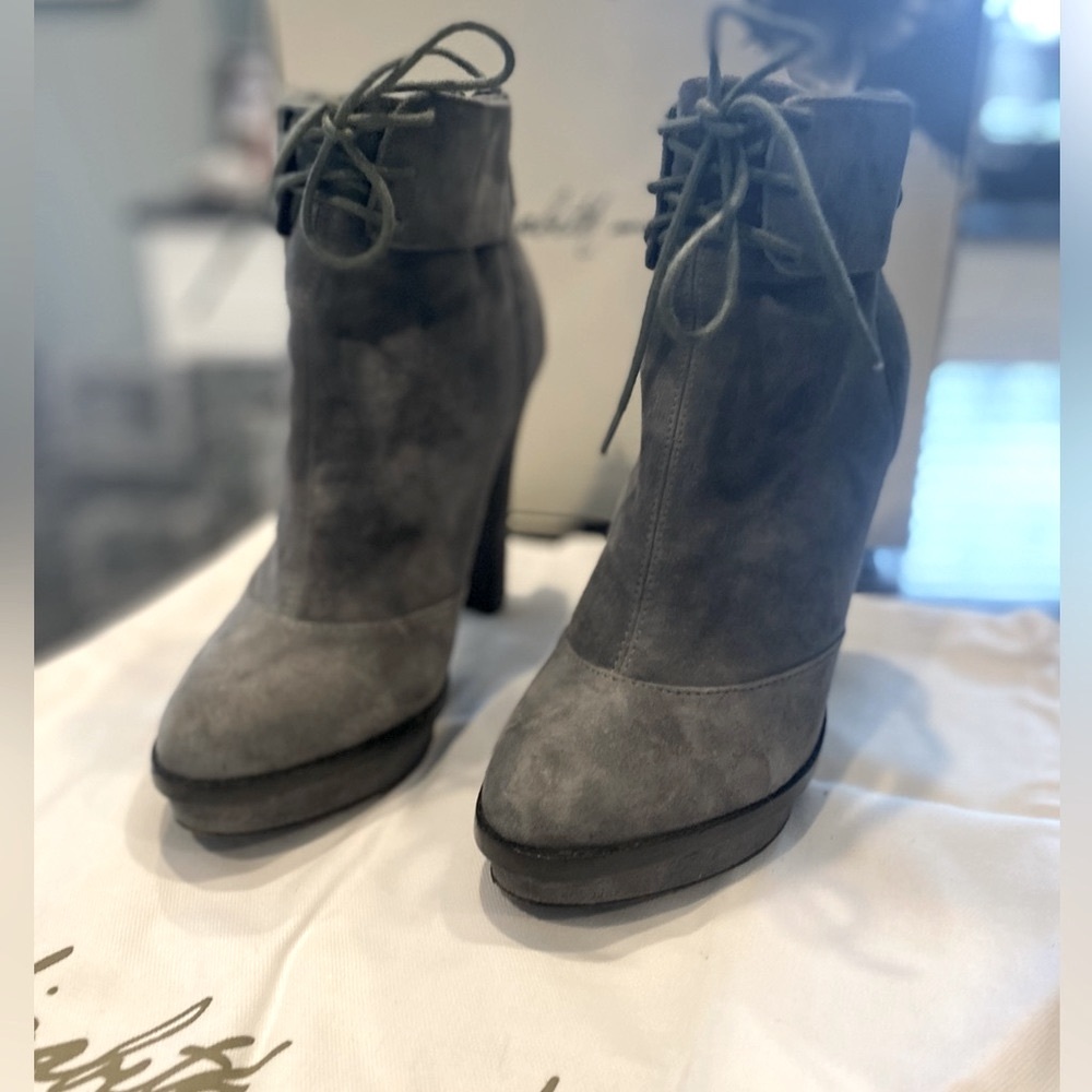 Elizabeth & James Suede Heather grey and black trim high Heel boots lace up  top - Picture 12 of 15